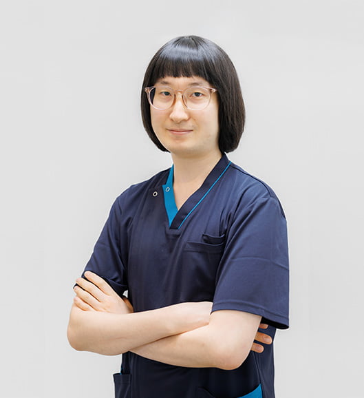 ドクター・スタッフ紹介 | CareCure総合歯科松戸・矯正歯科｜松戸駅