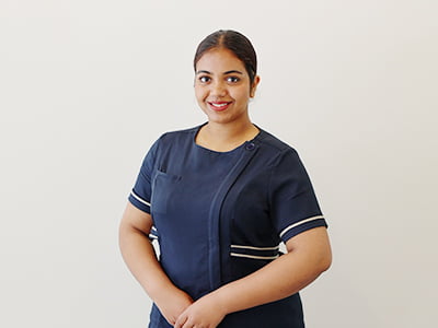 スタッフ写真13